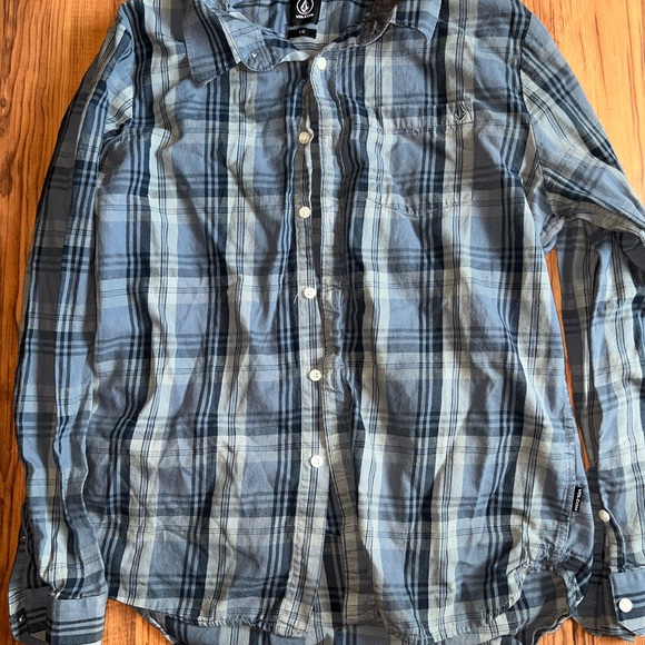 Volcom Casual Blue Plaid Button-Down Shirt - Picture 1 of 2